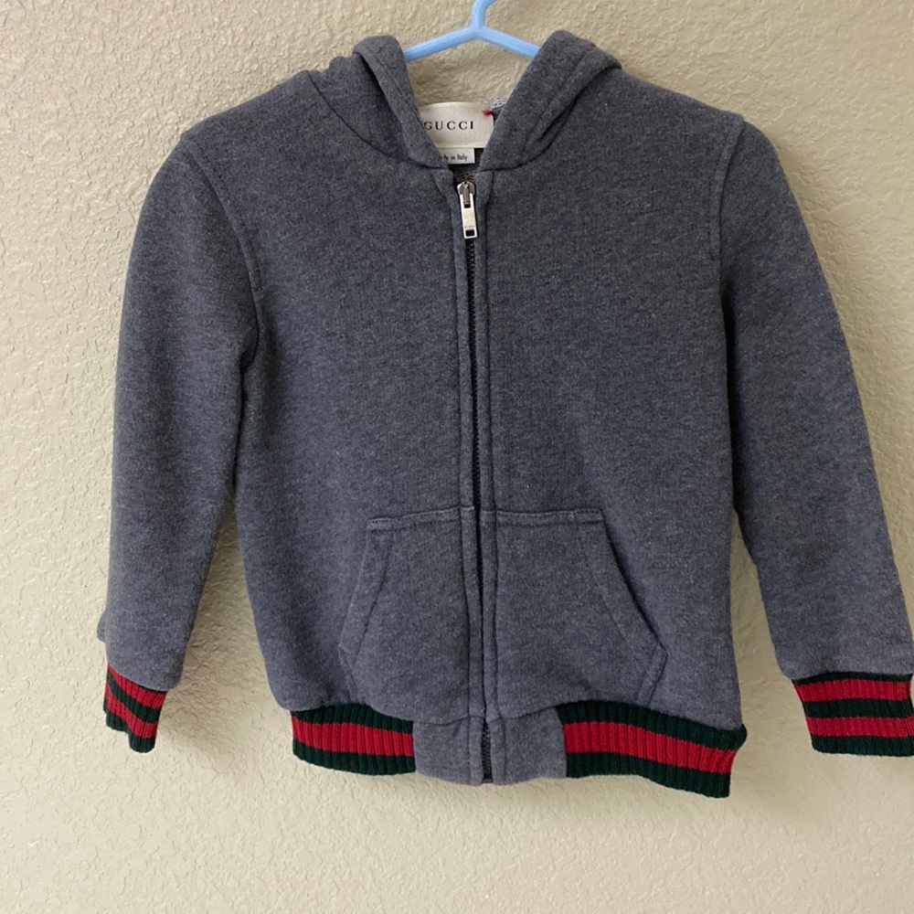 Grey Gucci sweater approximately 2T